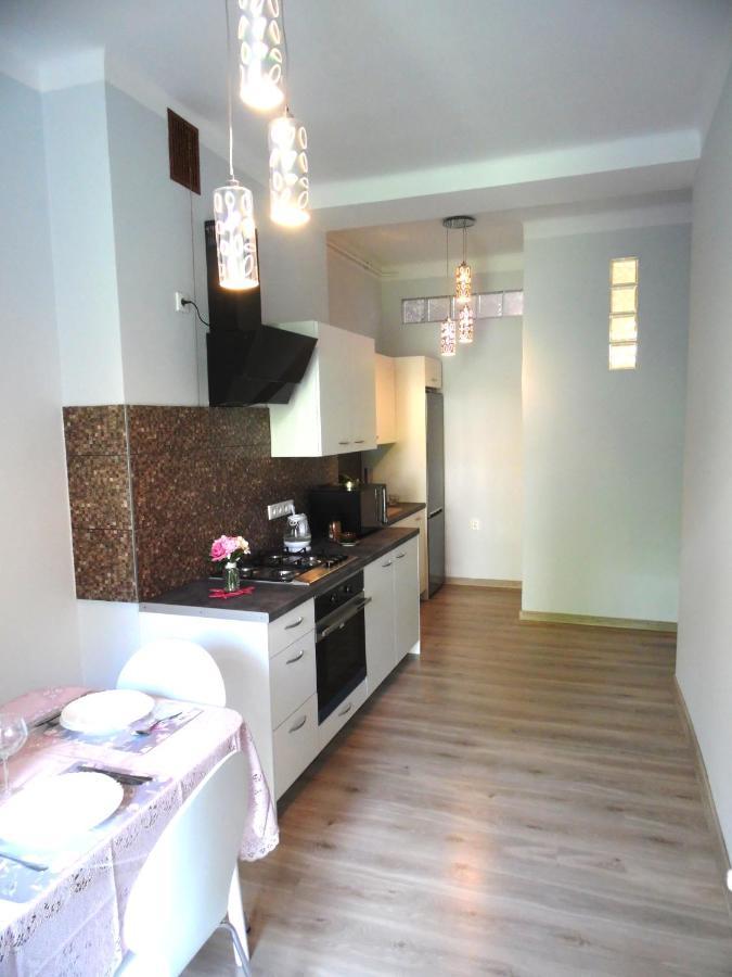 Apartament Orchidea Krasków Exterior foto