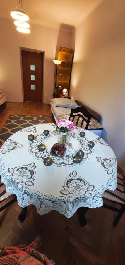 Apartament Orchidea Krasków Exterior foto